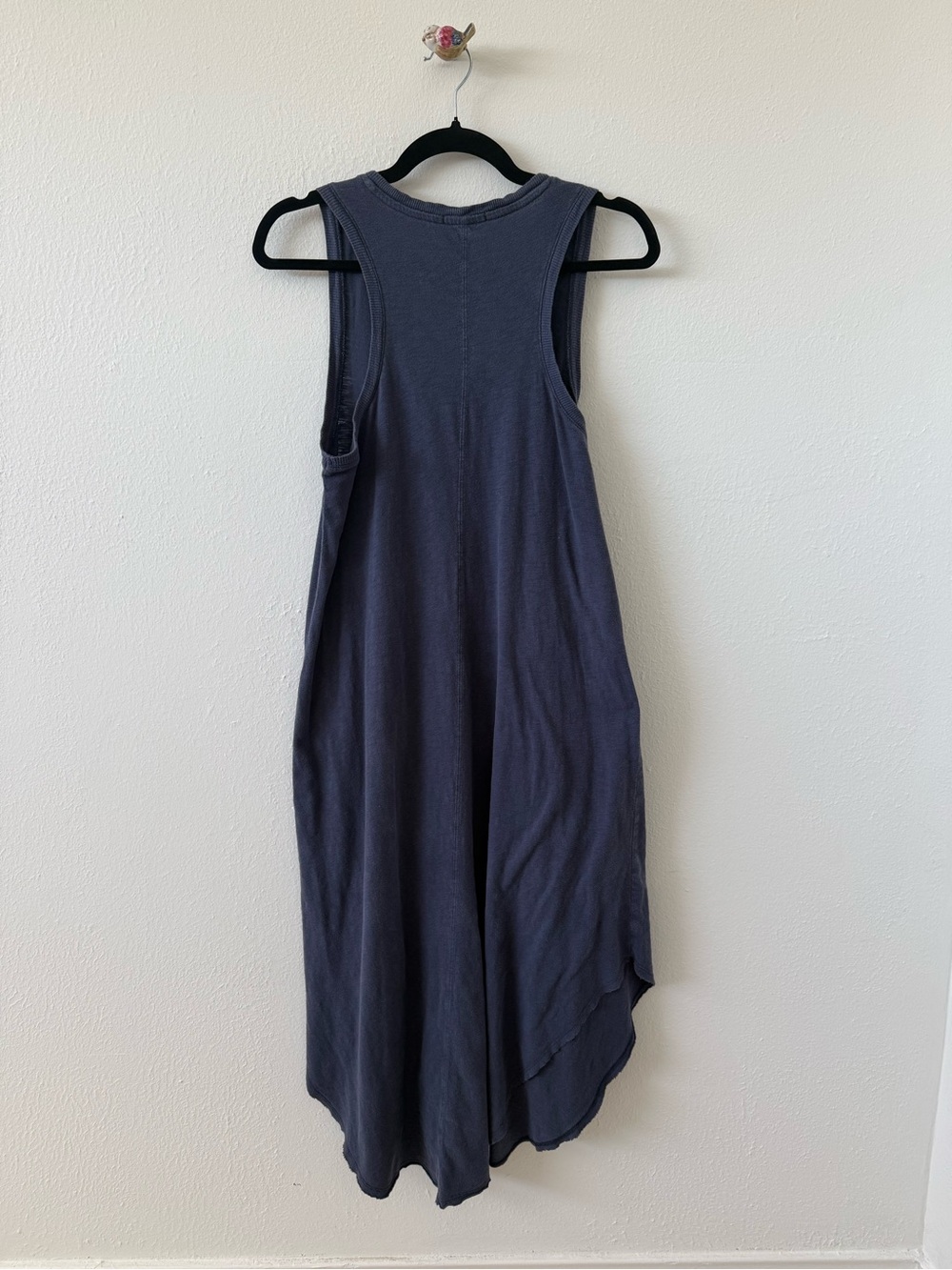 Z Supply Sleeveless V-Neck Casual Midi Dress in Navy - Picture 4 of 8